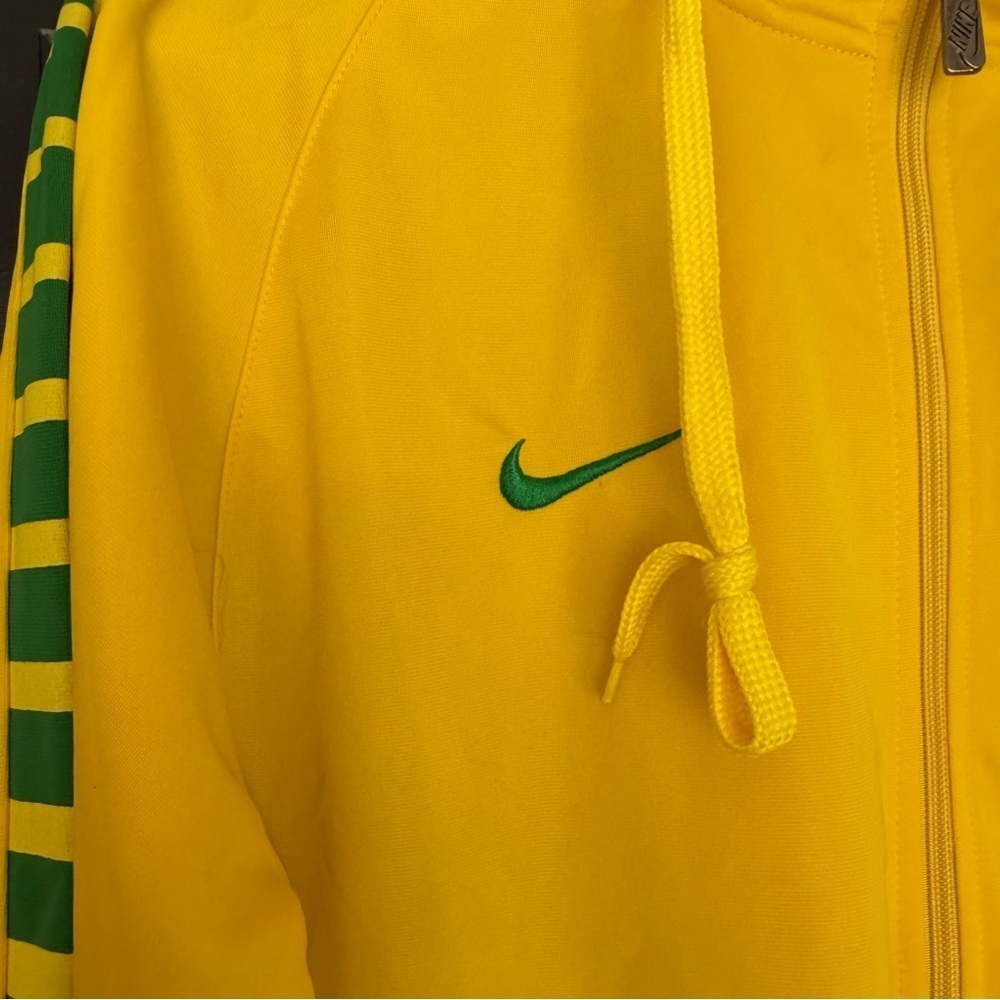 Nike Jacket Soccer Brazil World cup official Men S Yellow removable hoodie - Picture 3 of 16